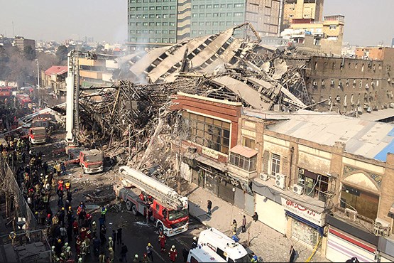عکس و فیلم لحظه فرو ریختن ساختمان پلاسکو تهران
