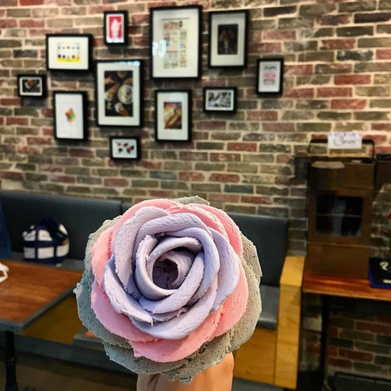 بستنی به شکل گل