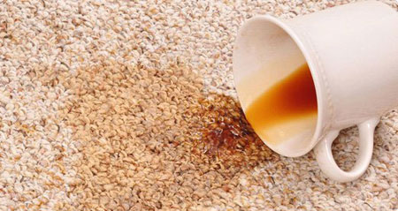 تمیز کردن لکه چای و قهوه از روی فرش