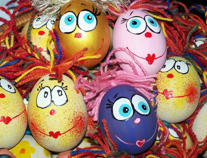 رنگ کردن تخم مرغ عید