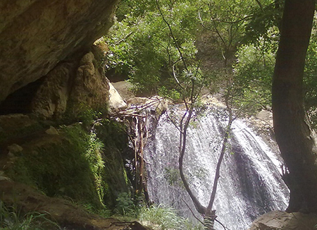 آبشار «تنگ تامرادی» مکانی زیبا در استان کهگیلویه و بویراحمد