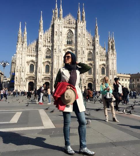 ژست خاص لیلا بلوکات در سفرش به ایتالیا + عکس