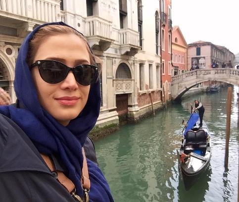 عکس های جدید سارا روستاپور (خاله سارا) در سفر به ونیز ایتالیا