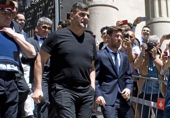 لیونل مسی به 21 ماه حبس محکوم شد+عکس