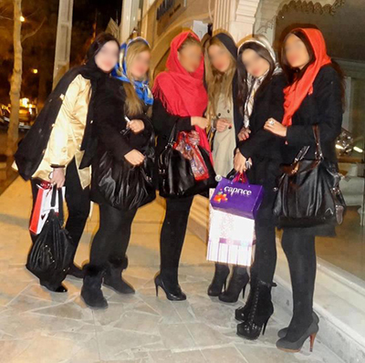 دختران ساپورت پوش در خیابان های تهران
