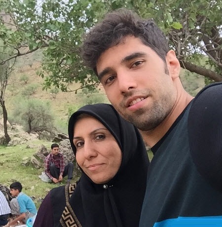 سید محمد موسوی و مادرش
