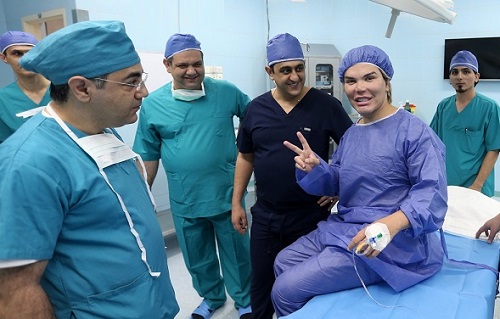 جراحی بینی رودریگو آلوز مدل در جزیره کیش ایران
