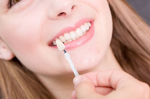 آیا برای دندان عصب کشی شده حتما روکش نیاز است؟
