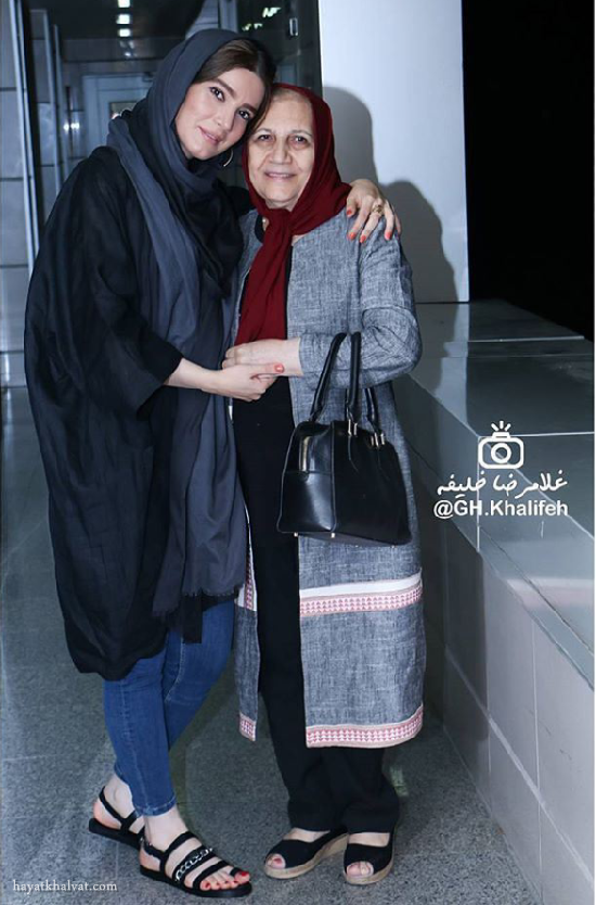 عکس جدید متین ستوده و مادرش